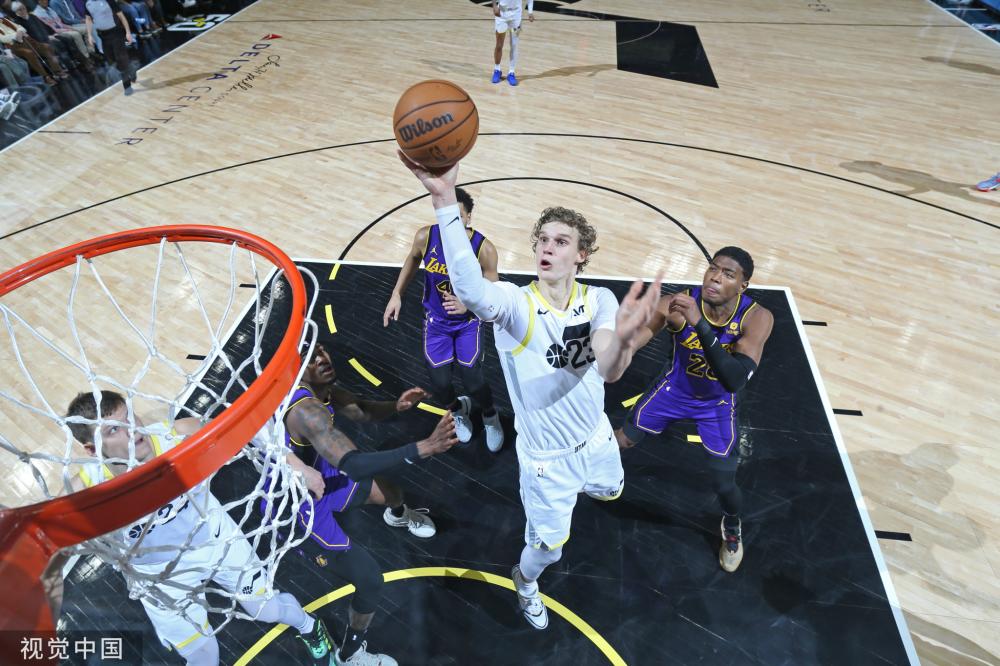 年轻却充满 年轻却充满