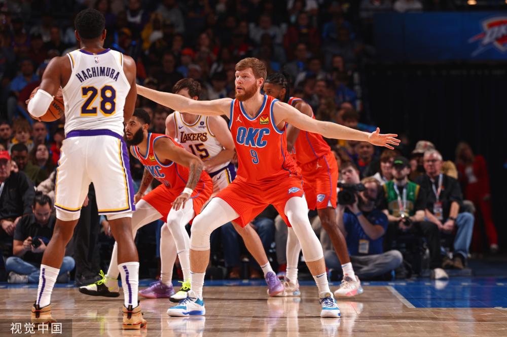 仅是个人荣 仅是个人荣