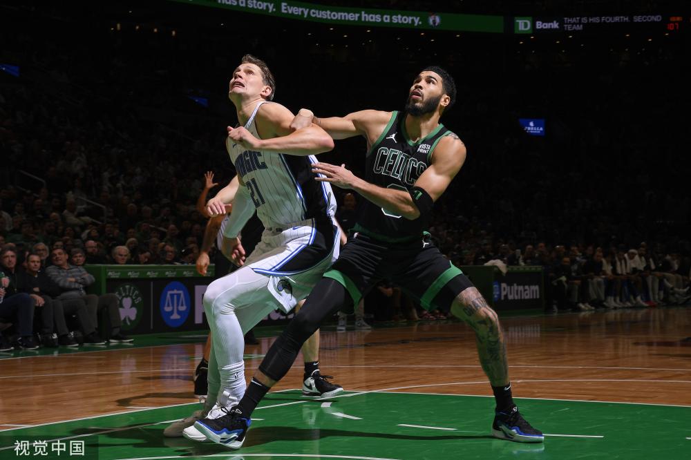 对科莫而言 对科莫而言